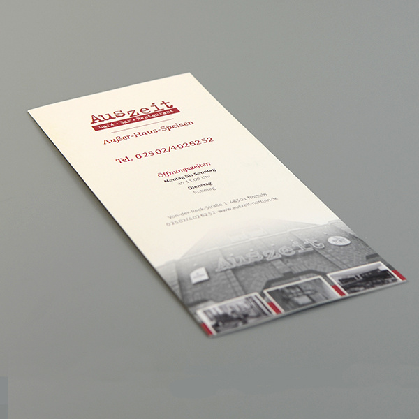Design einer Speisekarte für ein Café Restaurant